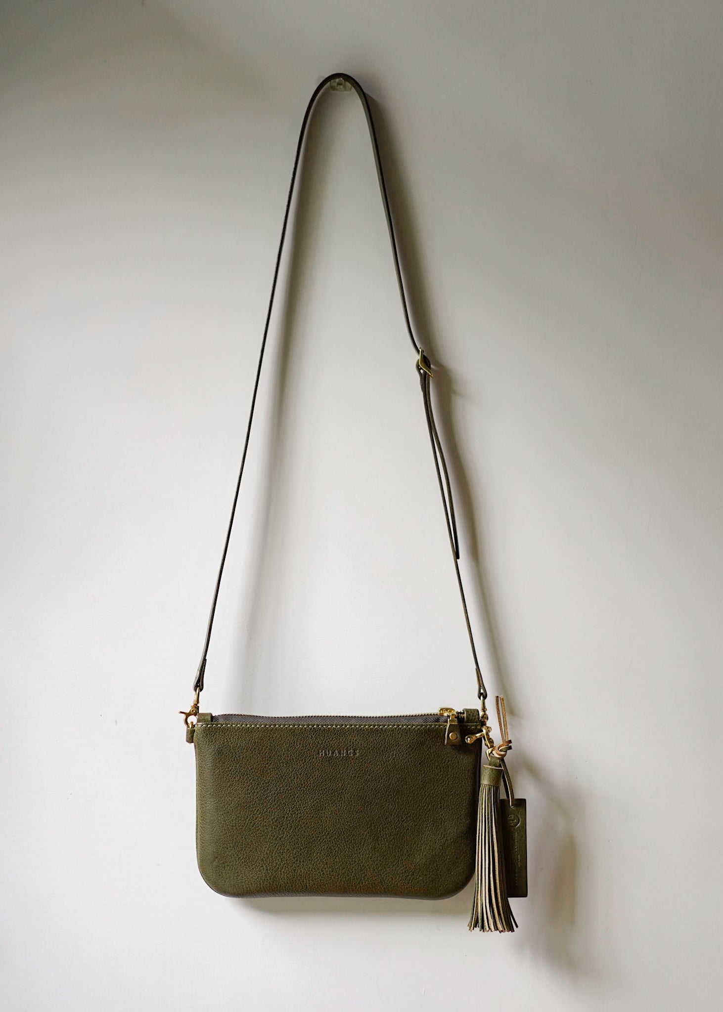 肩背流蘇包 FRINGED BAG