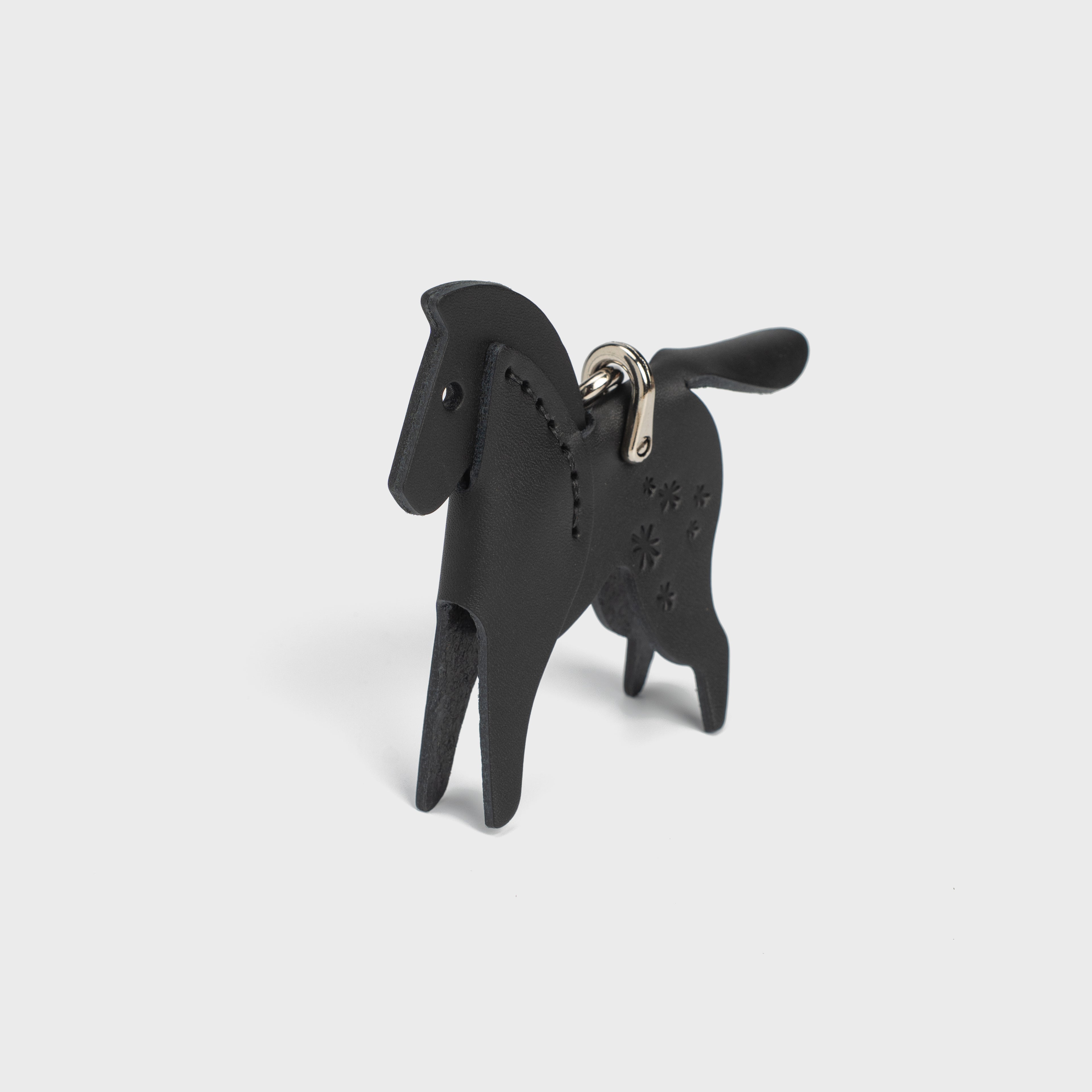 🎠 馬年皮革吊飾盲盒-隨機驚喜版 |Year of the Horse Leather Charm Blind Box-Random Edition