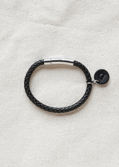 編織手環吊牌款WOVEN 5mm BRACELET WITH TAG - HUANGS