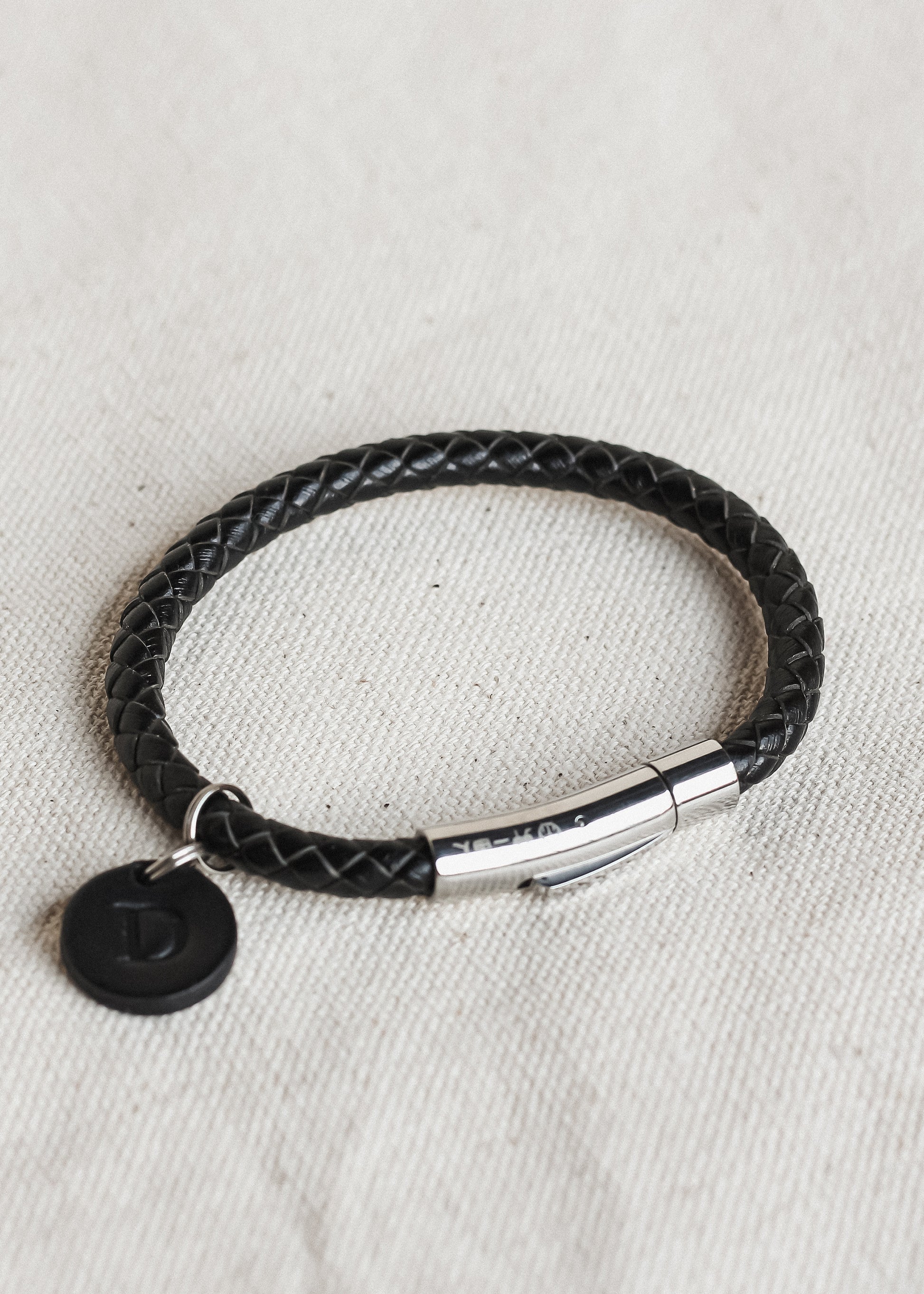 編織手環吊牌組合 WOVEN 8+5mm BRACELETS WITH TAG - HUANGS