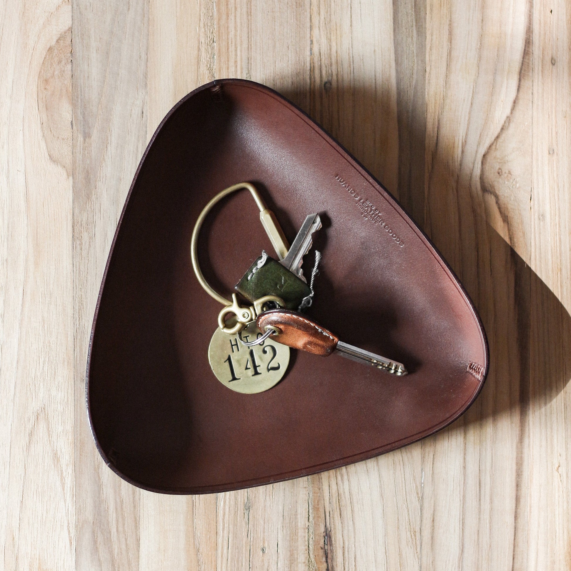 皮革製物盤 LEATHER VALET TRAY - HUANGS