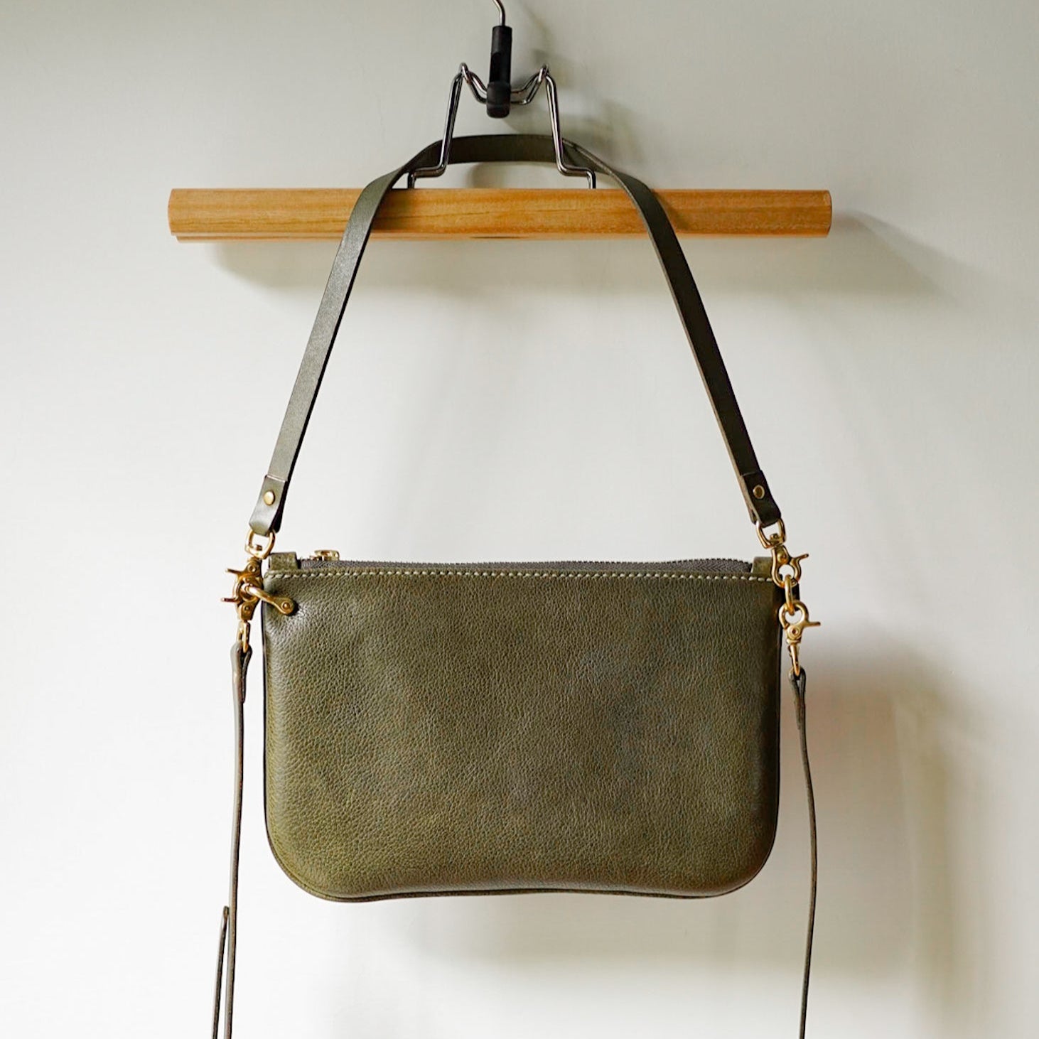 肩背流蘇包 FRINGED BAG